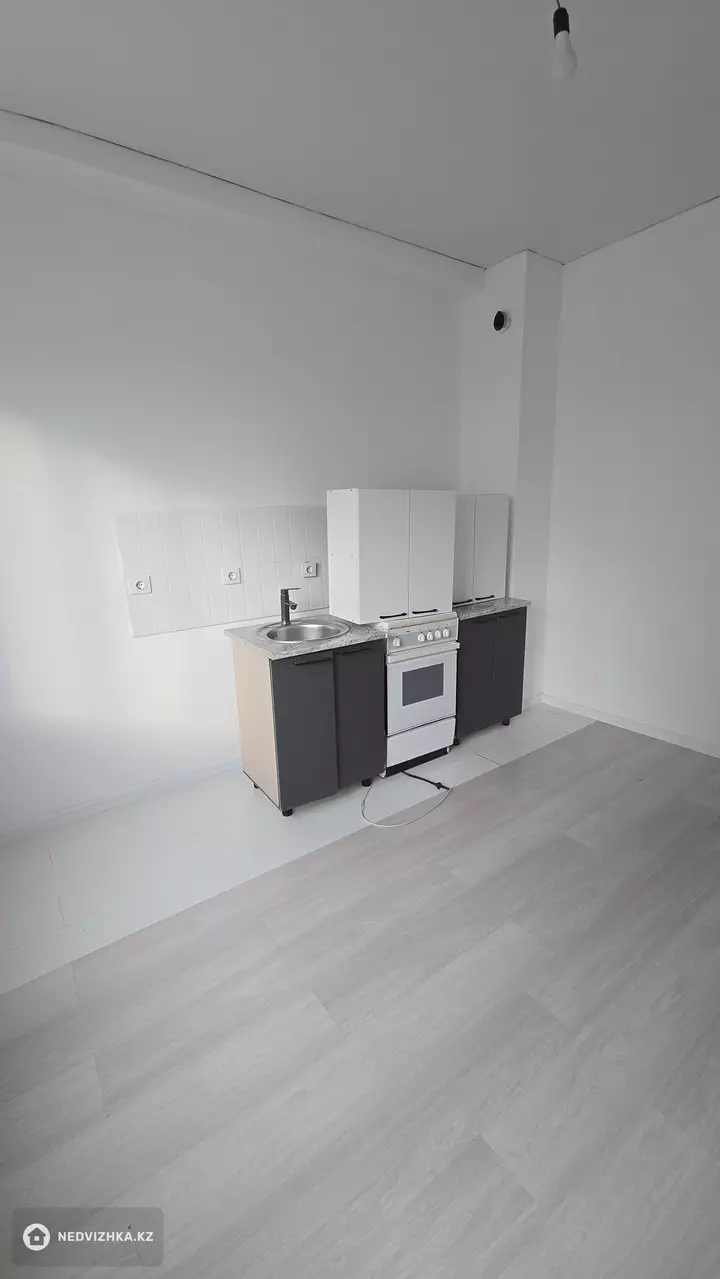 1-комнатная квартира, этаж 1 из 3, 39 м², фотография 4
