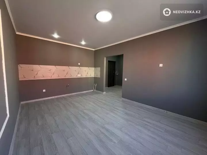 1-комнатная квартира, этаж 3 из 5, 38 м², фотография 5