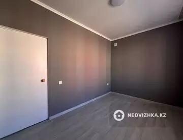 1-комнатная квартира, этаж 3 из 5, 38 м², миниатюра 6