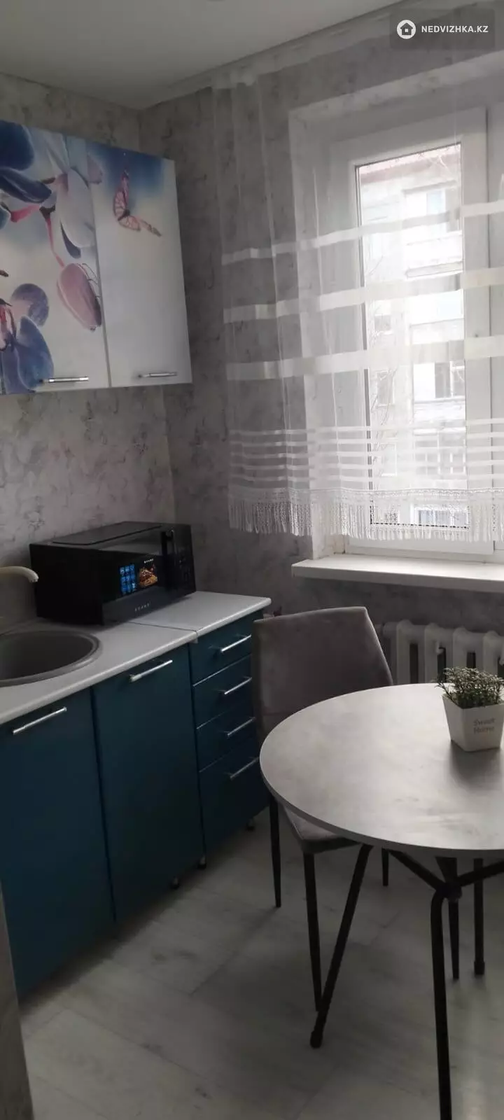 2-комнатная квартира, этаж 3 из 5, 46 м², фотография 2