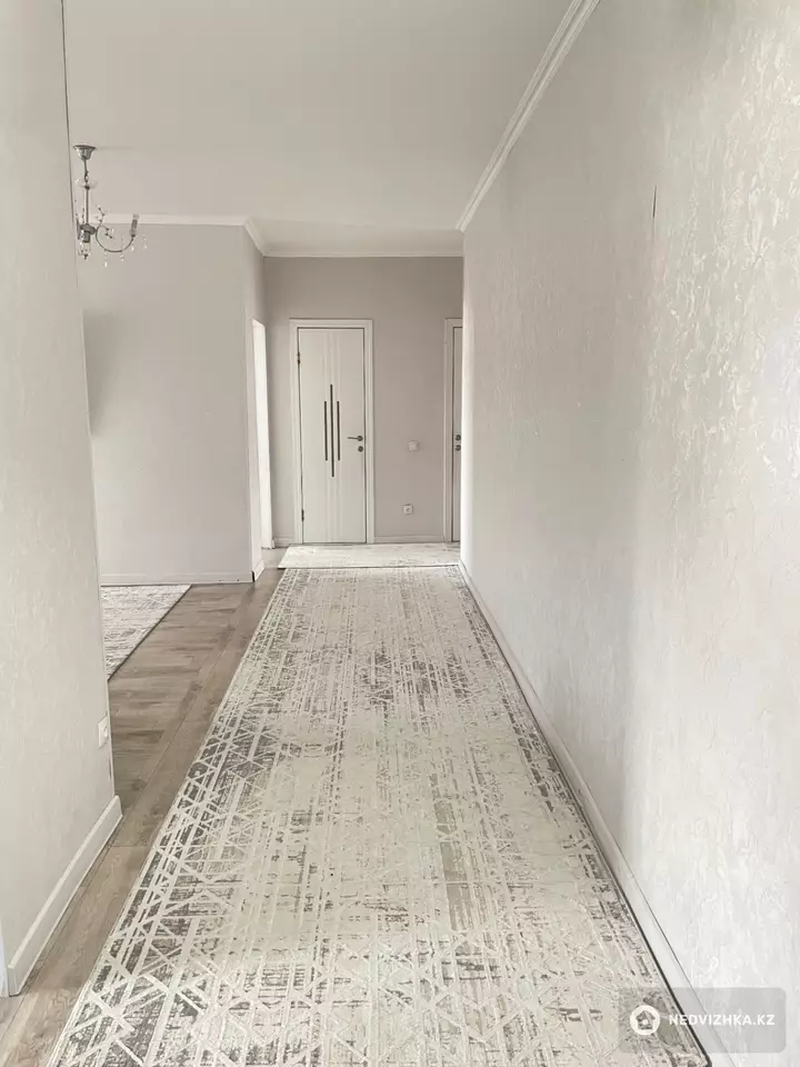3-комнатная квартира, этаж 6 из 16, 87 м², фотография 3