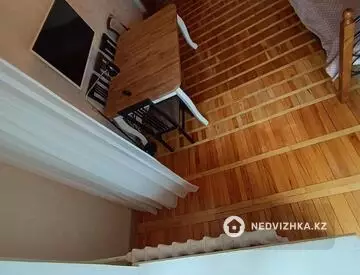 2-комнатная квартира, этаж 4 из 5, 53 м², миниатюра 4
