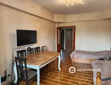 2-комнатная квартира, этаж 4 из 5, 53 м², миниатюра 6