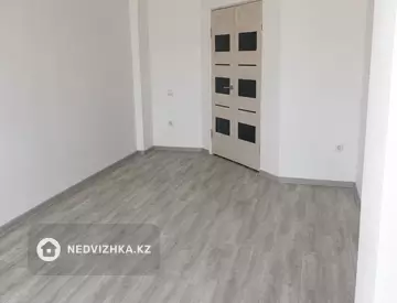 1-комнатная квартира, этаж 4 из 5, 44 м²