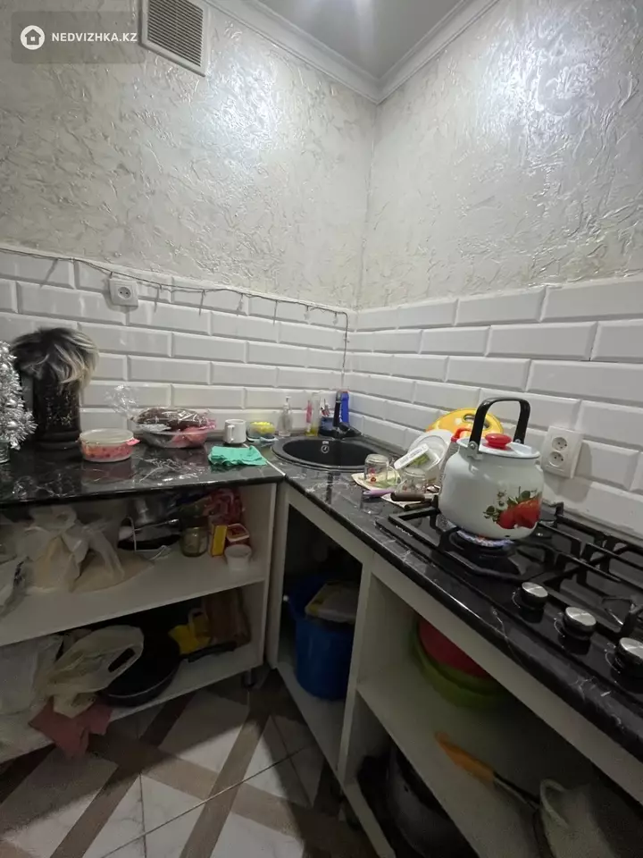 2-комнатная квартира, этаж 5 из 5, 46 м², фотография 4