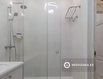 4-комнатная квартира, этаж 3 из 8, 96 м²