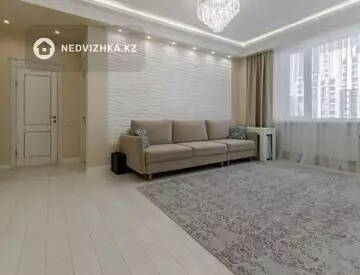 4-комнатная квартира, этаж 3 из 8, 96 м²