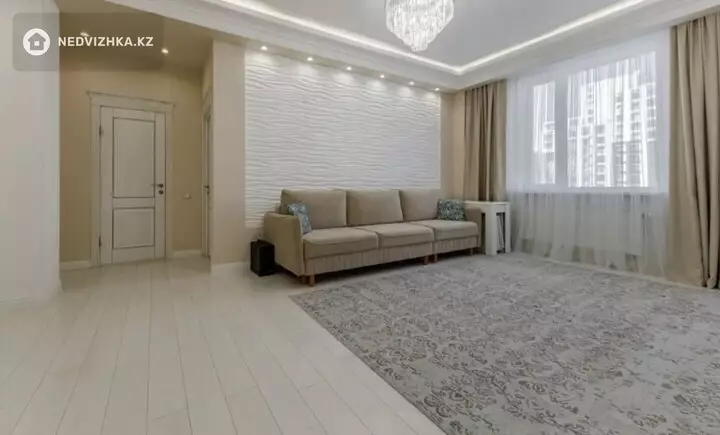 4-комнатная квартира, этаж 3 из 8, 96 м², фотография 3