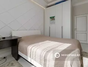 4-комнатная квартира, этаж 3 из 8, 96 м², миниатюра 8
