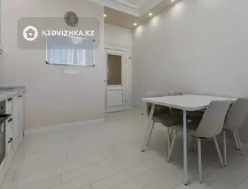 4-комнатная квартира, этаж 3 из 8, 96 м², миниатюра 9