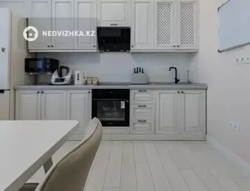 4-комнатная квартира, этаж 3 из 8, 96 м², миниатюра 10