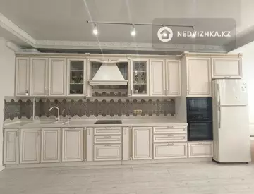 3-комнатная квартира, этаж 5 из 9, 98 м²