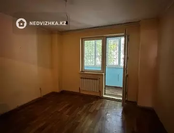 2-комнатная квартира, этаж 1 из 6, 60 м², миниатюра 3