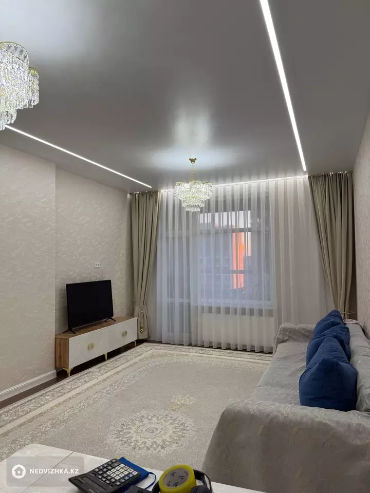 4-комнатная квартира, этаж 9 из 12, 122 м², фотография 4