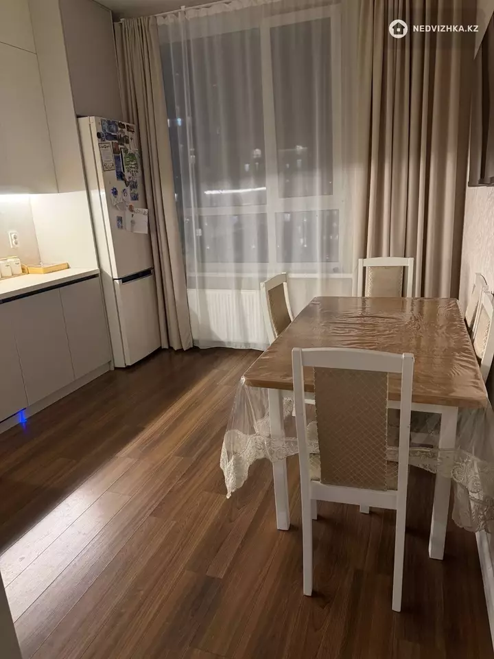 4-комнатная квартира, этаж 9 из 12, 122 м², фотография 5