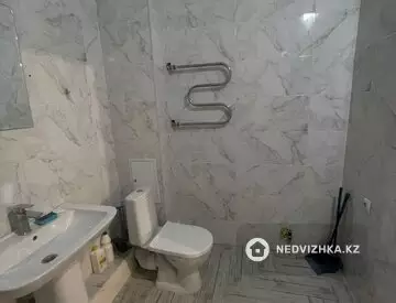 1-комнатная квартира, этаж 2 из 12, 44 м², миниатюра 11