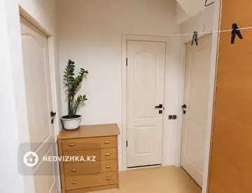 2-комнатная квартира, этаж 2 из 3, 52 м²