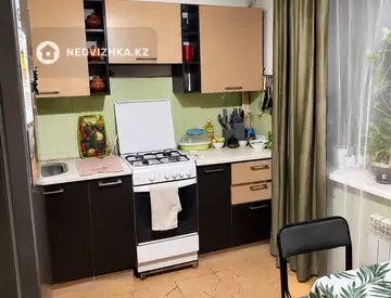 2-комнатная квартира, этаж 2 из 3, 52 м², миниатюра 7