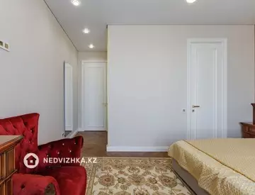 4-комнатная квартира, этаж 3 из 18, 110 м², миниатюра 7