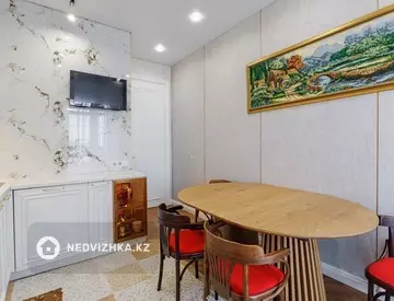 4-комнатная квартира, этаж 3 из 18, 110 м², миниатюра 11