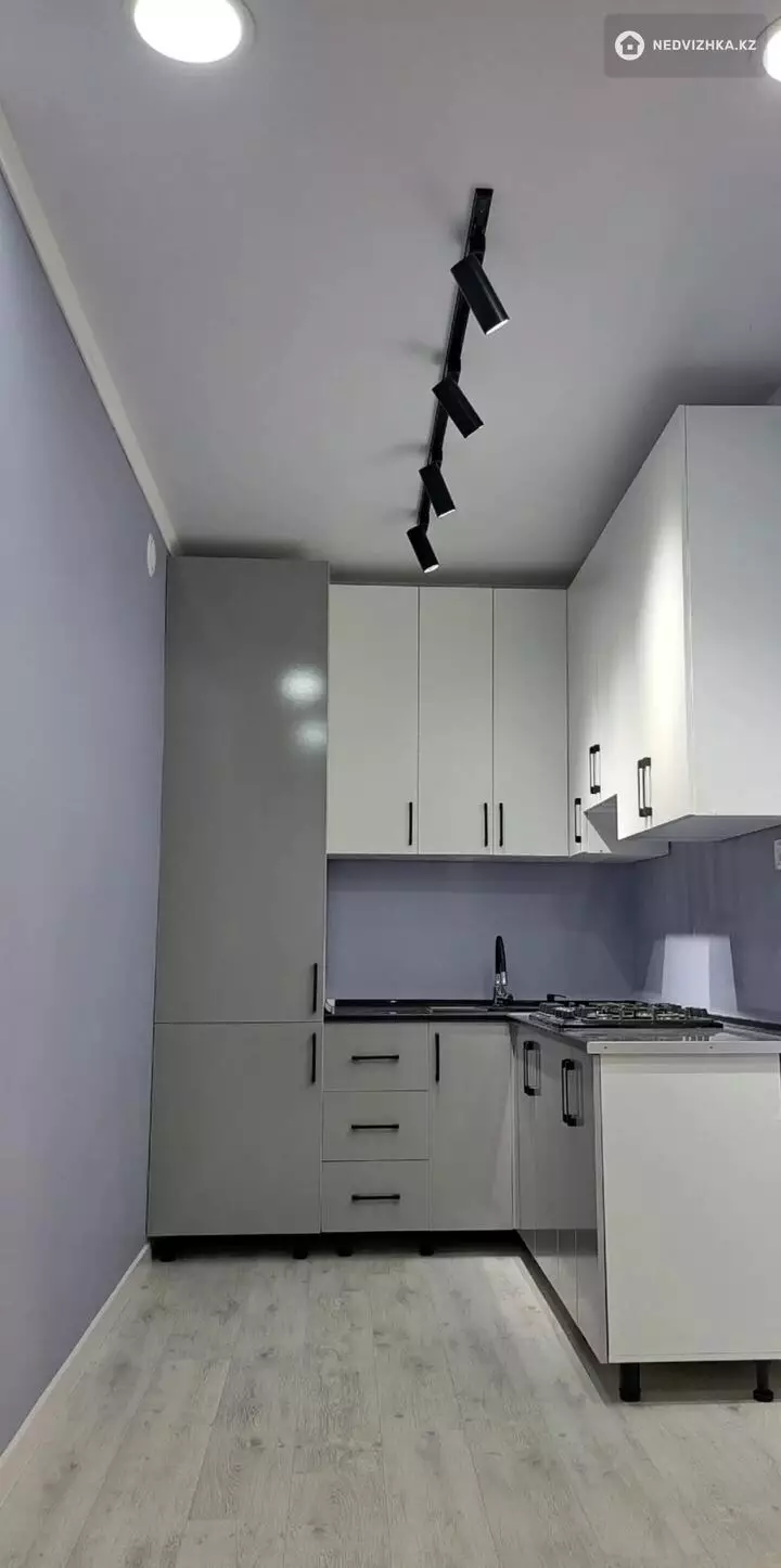 3-комнатная квартира, этаж 2 из 2, 65 м², фотография 2