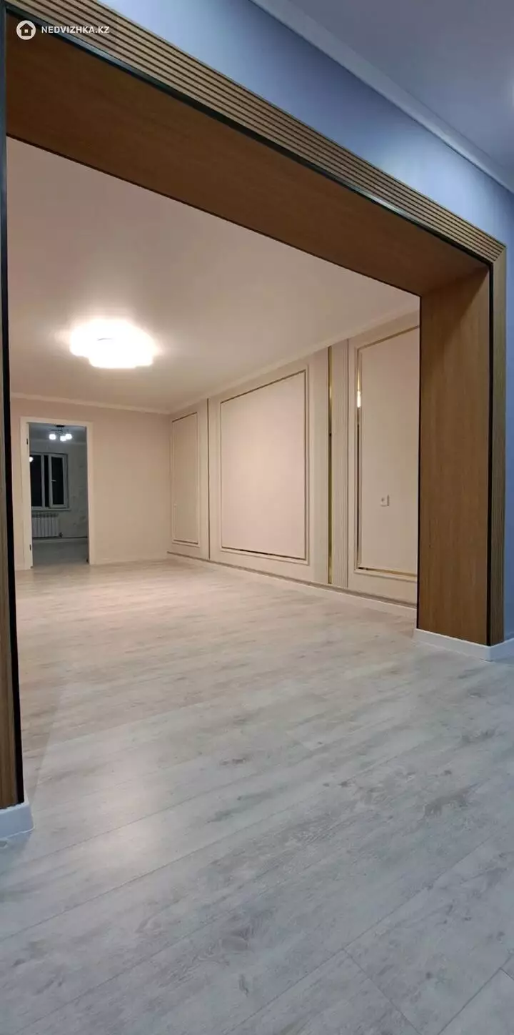 3-комнатная квартира, этаж 2 из 2, 65 м², фотография 3