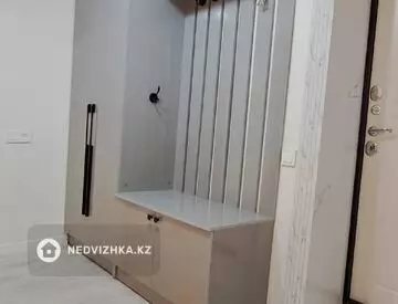 3-комнатная квартира, этаж 2 из 2, 65 м², миниатюра 6