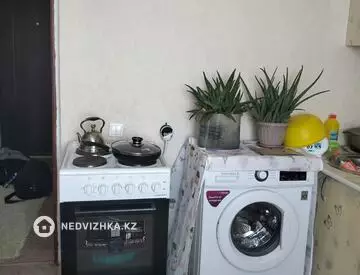 1-комнатная квартира, этаж 4 из 5, 37 м²
