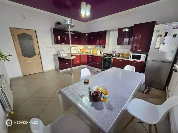 170 м², 4-комнатный дом, 10 соток, 170 м², изображение - 1