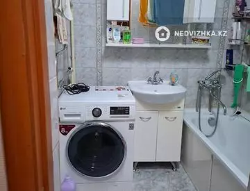 2-комнатная квартира, этаж 9 из 9, 71 м², миниатюра 10