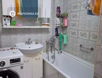 2-комнатная квартира, этаж 9 из 9, 71 м², миниатюра 11