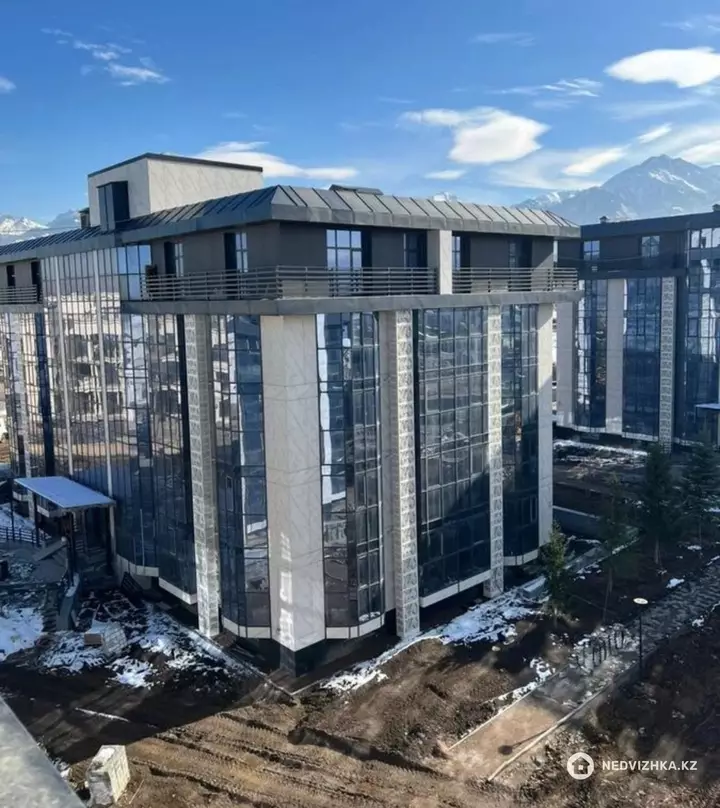2-комнатная квартира, этаж 5 из 5, 62 м², фотография 3