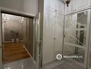 4-комнатная квартира, этаж 4 из 14, 147 м², миниатюра 11