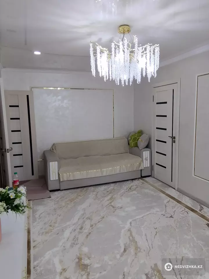 2-комнатная квартира, этаж 5 из 5, 46 м², фотография 2