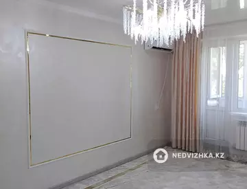 2-комнатная квартира, этаж 5 из 5, 46 м², миниатюра 3