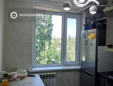 2-комнатная квартира, этаж 5 из 5, 46 м², миниатюра 11