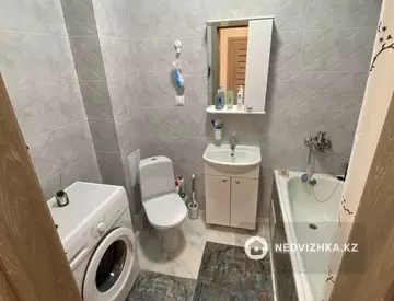 1-комнатная квартира, этаж 2 из 12, 48 м², миниатюра 6