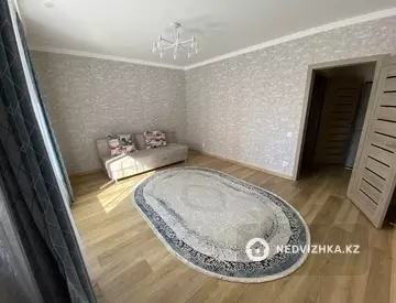 1-комнатная квартира, этаж 2 из 12, 48 м²