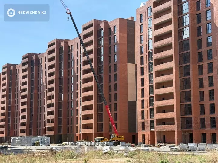 1-комнатная квартира, этаж 11 из 12, 33 м², фотография 2