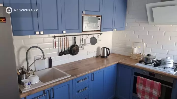 1-бөлмелі пәтер, қабат 3 барлық қабат саны 5, 42 м², На длительный срок, 2-фотосурет