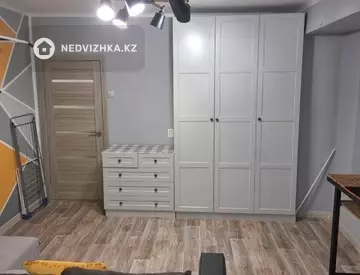1-комнатная квартира, этаж 3 из 5, 42 м², На длительный срок