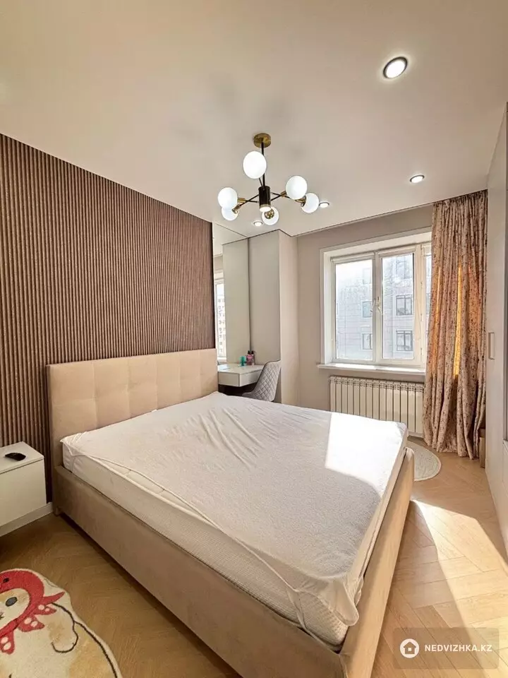 3-комнатная квартира, этаж 10 из 14, 84 м², фотография 5