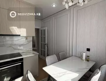 3-комнатная квартира, этаж 10 из 14, 84 м², миниатюра 12