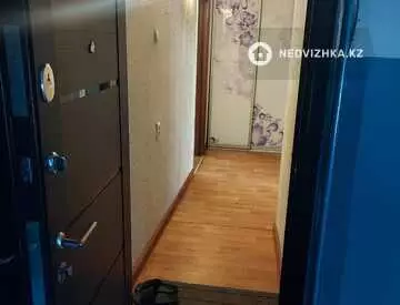 2-комнатная квартира, этаж 2 из 5, 48 м², миниатюра 2