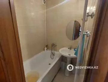 2-комнатная квартира, этаж 2 из 5, 48 м², миниатюра 4