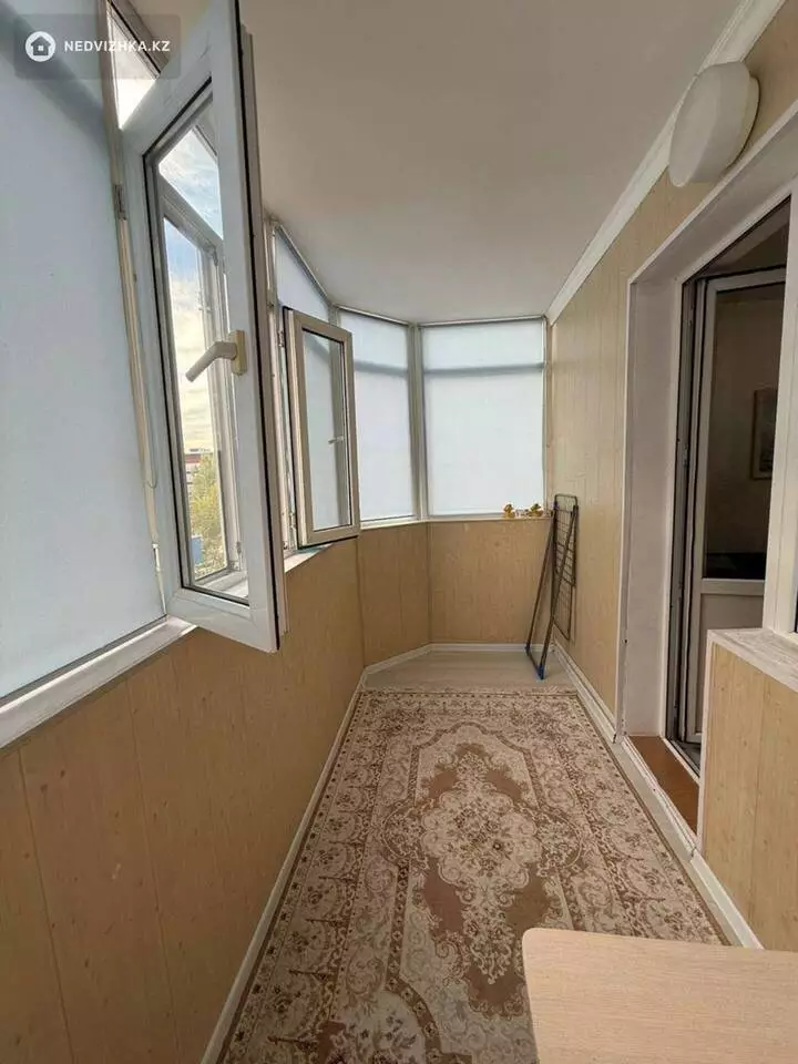 1-комнатная квартира, этаж 3 из 17, 50 м², фотография 5