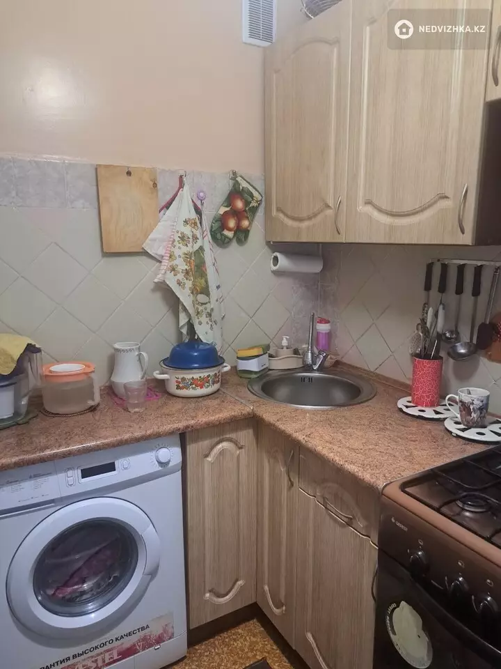 3-комнатная квартира, этаж 1 из 5, 46 м², фотография 5