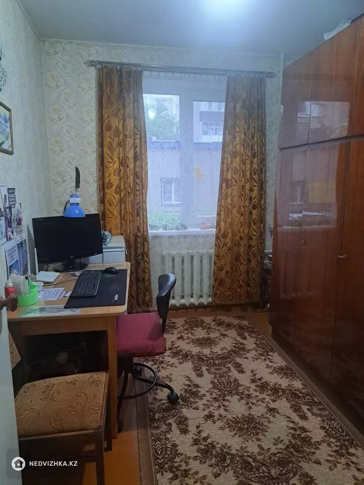 3-комнатная квартира, этаж 1 из 5, 46 м², фотография 4
