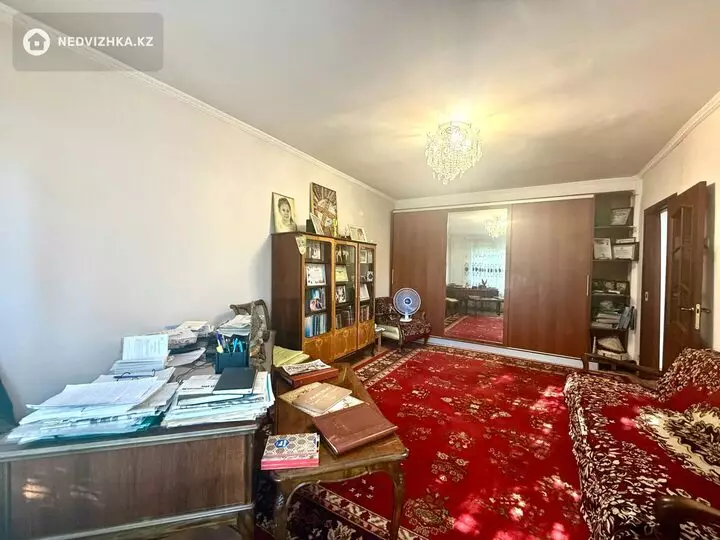 3-комнатная квартира, этаж 5 из 5, 83 м², фотография 4