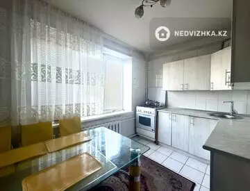 3-комнатная квартира, этаж 5 из 5, 83 м², миниатюра 1